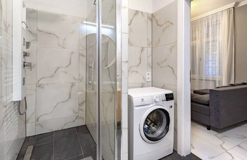Belso-Ferencvaros Apartment | Luxurios Apartment in the heart of Budapest