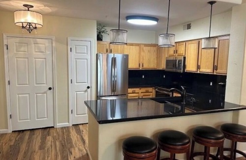 North Scottsdale Condo | Luxurious 1st floor 2-bedroom condo at Grayhawk in prime N. Scottsdale location!