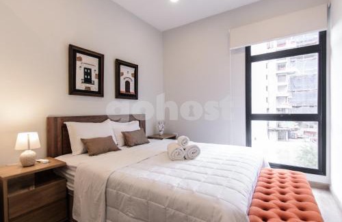 Asuncion Apartment | Luxurious 2 Bed Apt W Gym & Pool In Villa Morra