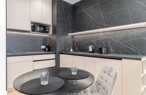 Sector 2 Apartment | Luxurious 2-room apartment in northern Bucharest: concierge services, WiFi, AC