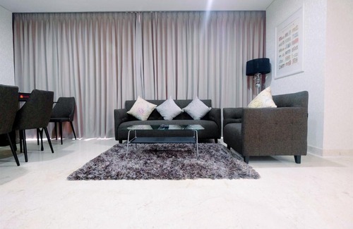 Semanggi Apartment | Luxurious 2BR Ciputra World 2 Apartment near SCBD By Travelio