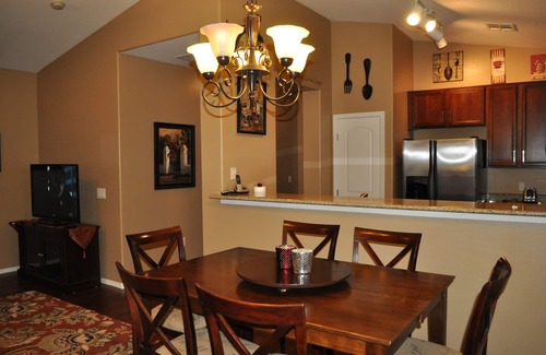 Gardens House | Luxurious 3 Bd Townhome Rental In Highly Desired Gilbert Area