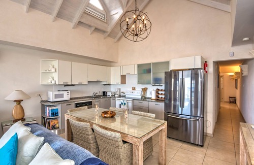Douglas Apartment | Luxurious 3 bed 3 bath Penthouse offering sea views and affordable beach holiday