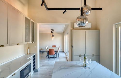 Prcanj Apartment | Luxurious 3-Bedroom Apartment by MN Property