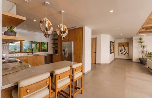 Papagayo Peninsula Condo | Luxurious 3-bedroom condo at Peninsula Papagayo!