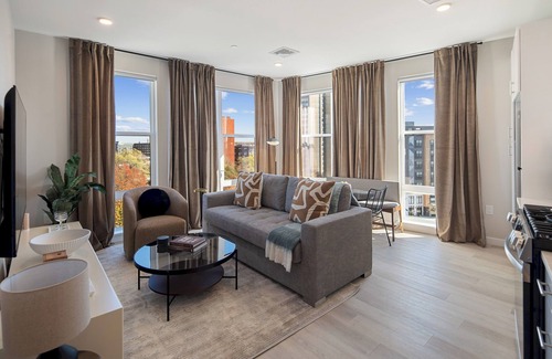 The Hill Apartment | Luxurious 3BR Apartment with Premium Amenities