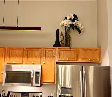 Haines City House | Luxurious 3BR Getaway Heated Pool, Golf & Theme Parks