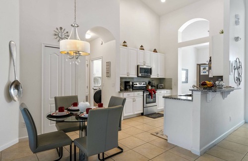 Loughman House | Luxurious 4BR 3BA Villa with Stunning Games Room
