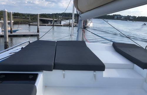 Edgewater Boat Rental | Luxurious 50 ft. Fountaine Pajot Saba. Six Cabin six head layout.