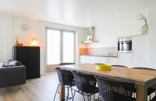 Grijpskerke House | Luxurious 8-person holiday apartment with free Internet in Grijpskerke, Walcheren