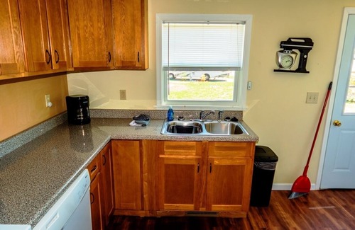 Alexandria Bay House | Luxurious Accessible Bungalow Retreat at Swan Bay Resort