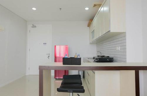 Pinang Apartment | Luxurious and Comfy 2BR Paddington Heights Alam Sutera Apartment By Travelio