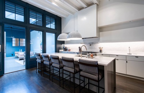 Downtown Louisville House | Luxurious and Cozy Urban Retreat at the Heart of the Bourbon Trail!