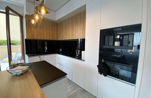 Osenovo Apartment | Luxurious and panoramic apartment at the beach in Lamer complex