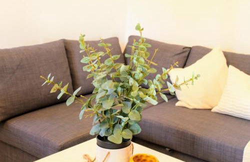 Nettuno Apartment | Luxurious and Spacious House - 3 Minutes from the Beach and 1 hour from Rome