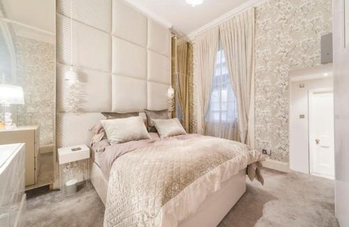 London City Centre Apartment | Luxurious apartment Trafalgar Square