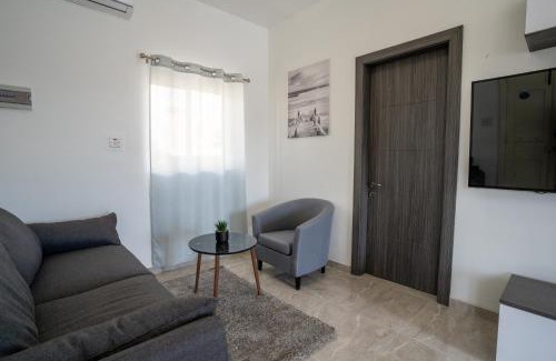 Birzebbuga Apartment | Luxurious Beach Apartment