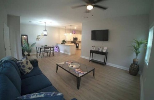 Jonesboro Apartment | Luxurious Brand-New 1BR Apartment – Modern and Open floor plan with fire pit!