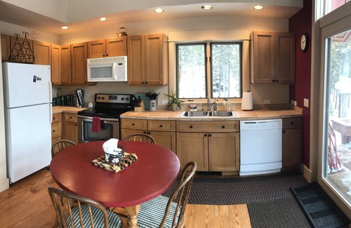 Skywood Preserve House | Luxurious Cabin with Fabulous View