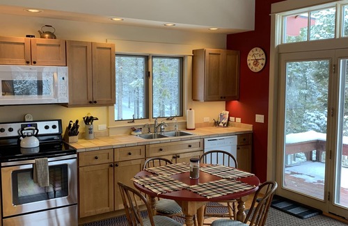 Skywood Preserve House | Luxurious Cabin with Fabulous View