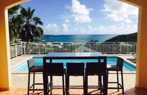 Cul de Sac Villa | Luxurious Caribbean Contemporary Charm with Breathtaking Panoramic Ocean View