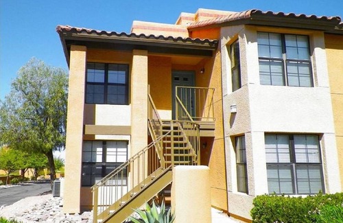 Tucson Condo | Luxurious Condo with Stunning Views in the beautiful Catalina Foothills!