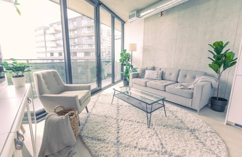 West Don Lands Condo | Luxurious Downtown 2 bedroom, 2 bathroom with free parking