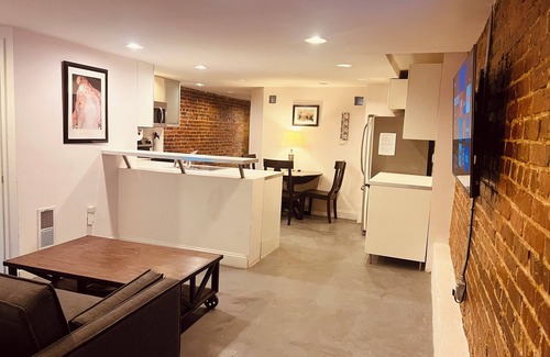 Reed-Cooke House | LUXURIOUS ELEGANT DUPONT CIRCLE TOWNHOUSE