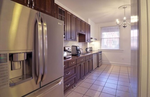Reed-Cooke House | LUXURIOUS ELEGANT DUPONT CIRCLE TOWNHOUSE