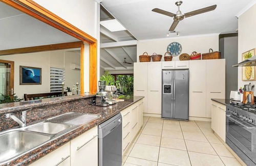 Whitfield House | Luxurious Family Villa with Private Pool, Nestled in Cairns' Tropical Paradise
