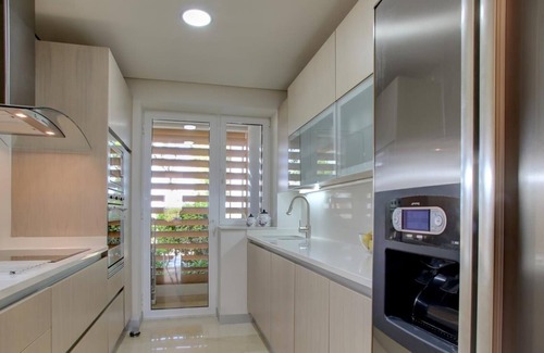 Sotogrande Apartment | Luxurious first floor apartment in Ribera del Marlin, Sotogrande