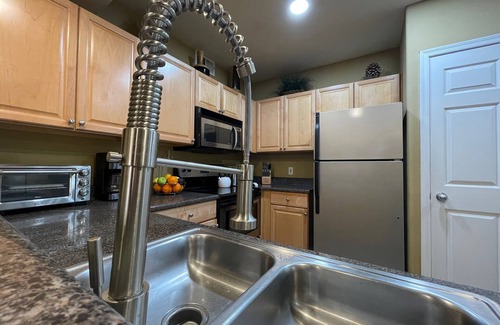 North Scottsdale Condo | Luxurious Grayhawk Condo Resort-Concierge-Private Chef-Theater-Dog Friendly