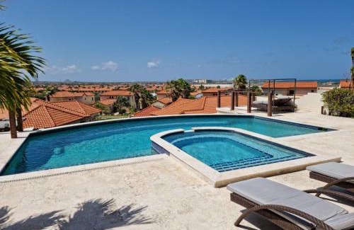Noord House | luxurious house with private pool in tierra del sol Resort&Golf