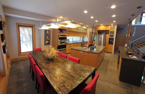 Gravois Mills House | Luxurious indulgence in your very own, modern lakefront home