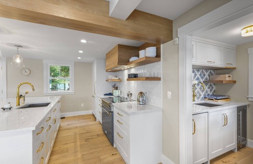 Camden House | Luxurious Lakefront Escape on Megunticook Lake