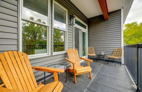 Akron Apartment | Luxurious Litfin Loft - Walk to Main St Akron