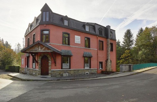 Lorce Villa | Luxurious Mansion in Stoumont with Indoor Pool