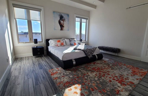 Cielo Vista House | Luxurious mansion with 7 spacious master suites and gorgeous views