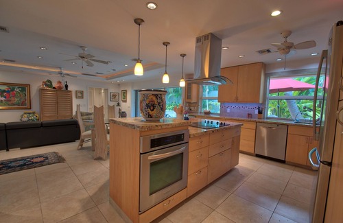 Midtown House | Luxurious monthly rental in mid-town