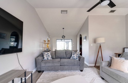 Pebble Beach House | Luxurious Oasis ~ Heated Pool ~ Pets OK
