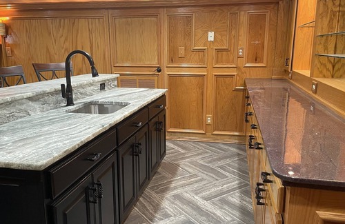 Joplin House | Luxurious private spacious cottage