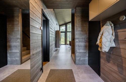 Akaslompolo Apartment | Luxurious Rakka Suites, Ylläs