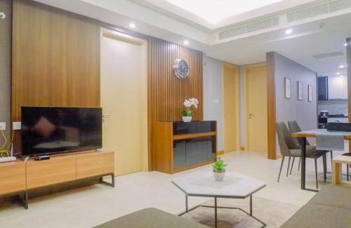 Surabaya Apartment | Luxurious & Spacious 2BR Apartment at One East Residences By Travelio