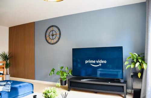 Milton Keynes Apartment | Luxurious & Spacious 2 bed Apartment in Milton Keynes