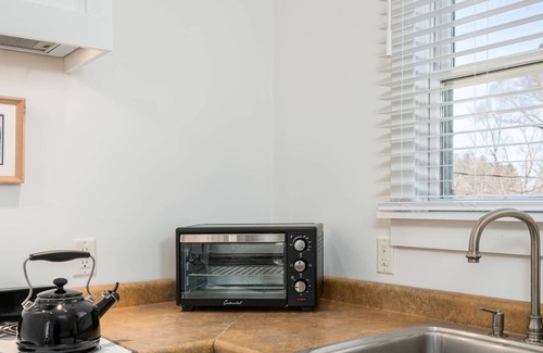 Douglas Apartment | Luxurious Studio in Downtown Douglas