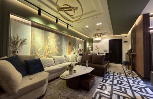 Warraq al Arab Apartment | Luxurious Stylish 2Bdr Residence in Kattameya