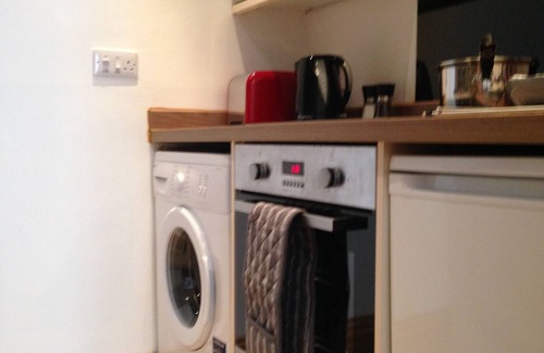 New Town Apartment | Luxurious Top Royal Mile 2 bedroom 2 shower room