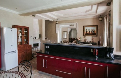El Aggada Villa | luxurious villa overlooking the atlas, 15 x6 pool, golf driving range, tennis