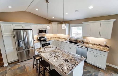 Angola House | Luxurious Waterfront Family Retreat on Crooked Lake, Angola, IN