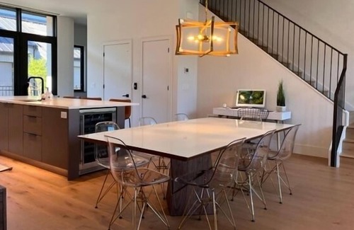 Okanagan-Similkameen House | Luxurious Waterfront Naramata 3 Bedroom Townhome